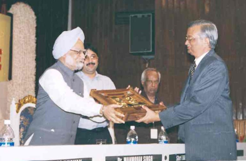 2004-manmohan